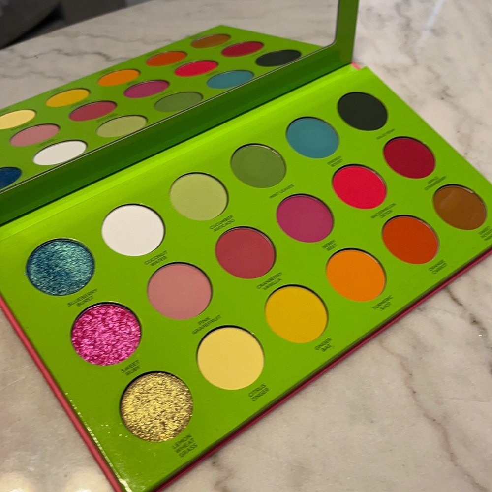 Coloured Raine Juicy Boost Palette
